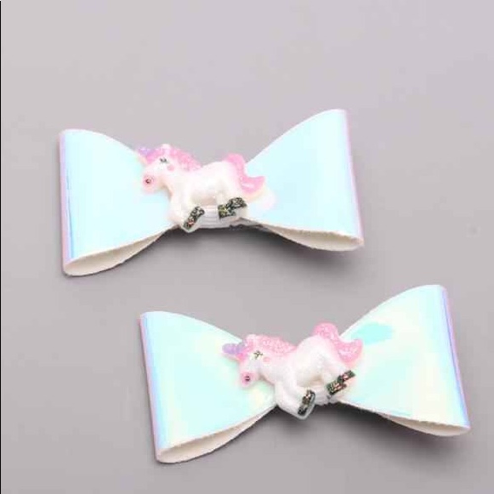 Kids hair clip on